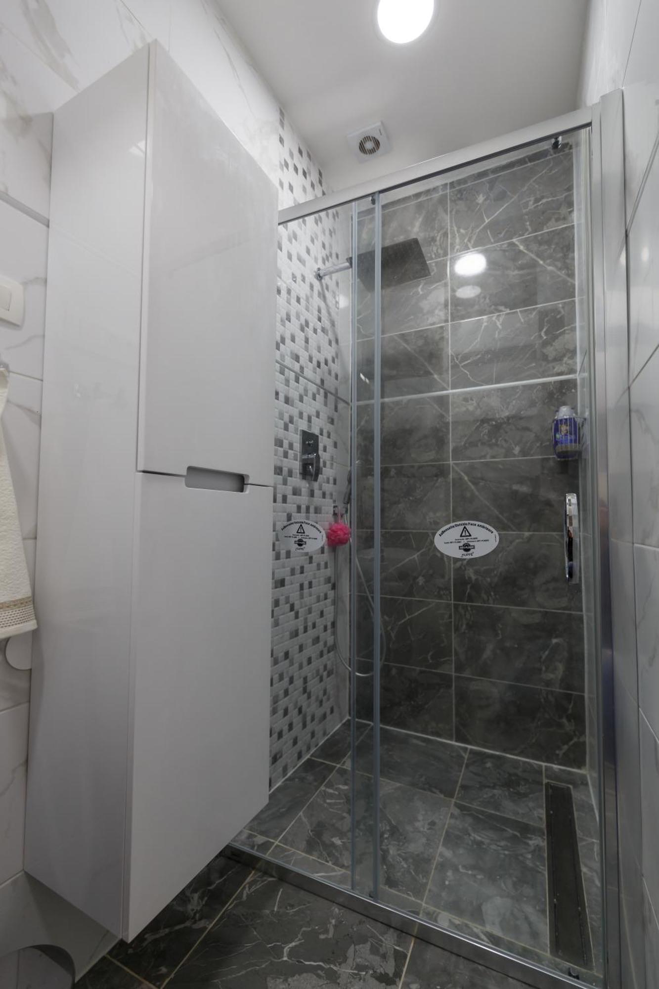 Apartman Royal Slavonski Brod Exterior photo