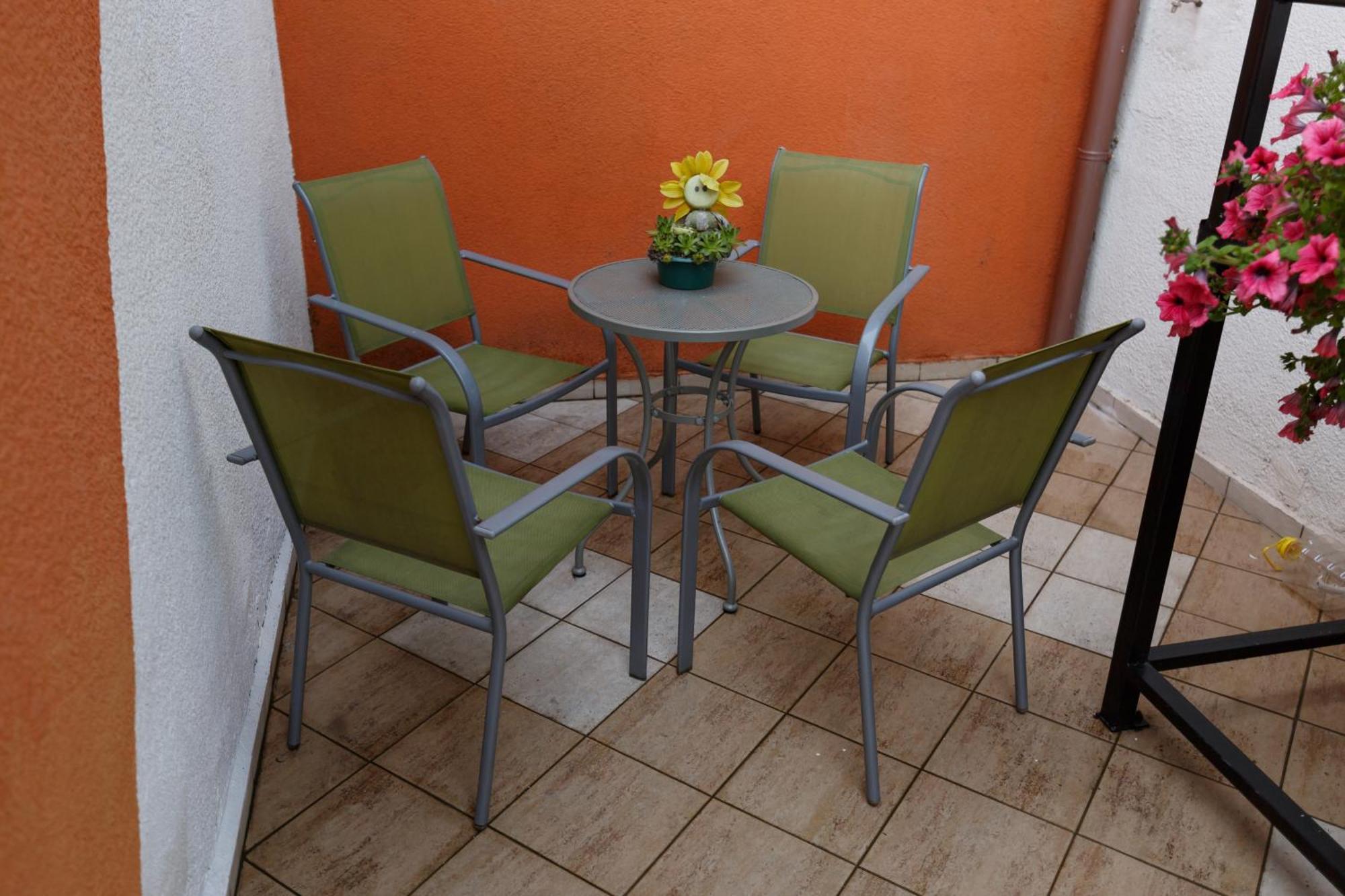 Apartman Royal Slavonski Brod Exterior photo